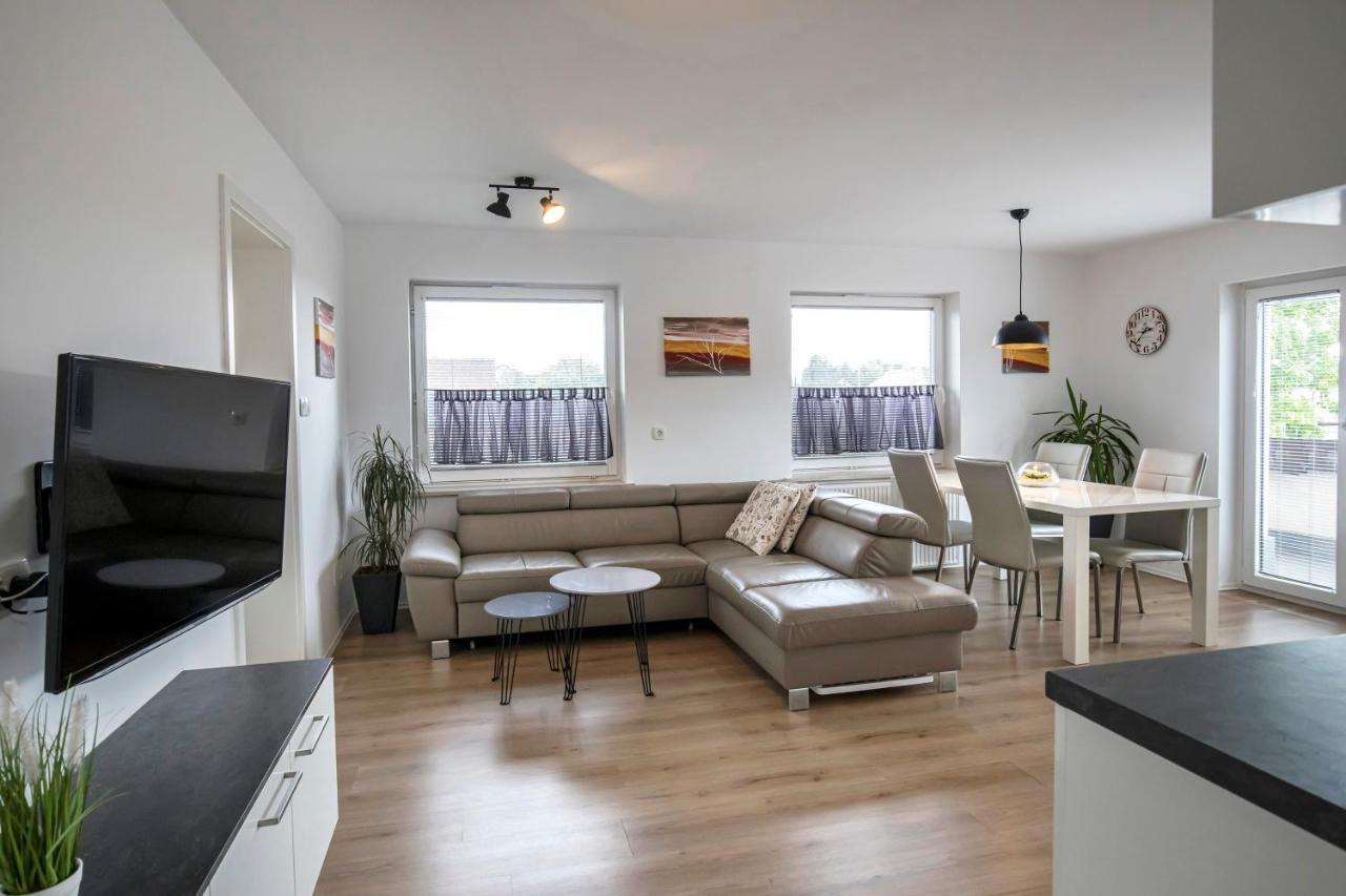 Apartments Vila Apolonia ليوبليانا المظهر الخارجي الصورة
